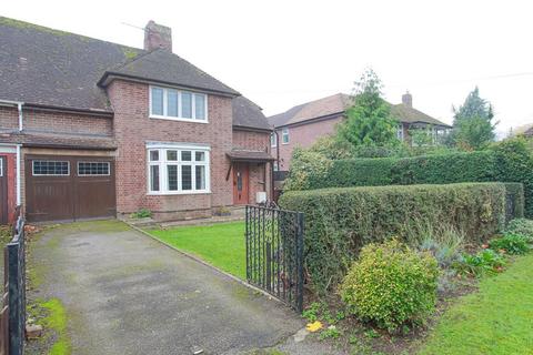 4 bedroom semi-detached house for sale, Oxford Road, Banbury