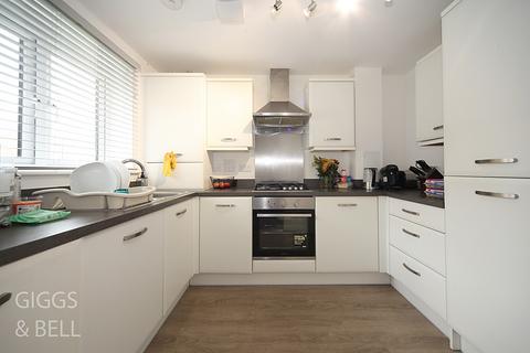 5 Bongrace Walk, Luton, LU4 8FY