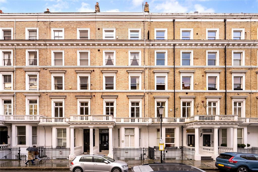 Elvaston Place, South Kensington, London 2 bed flat - £950,000