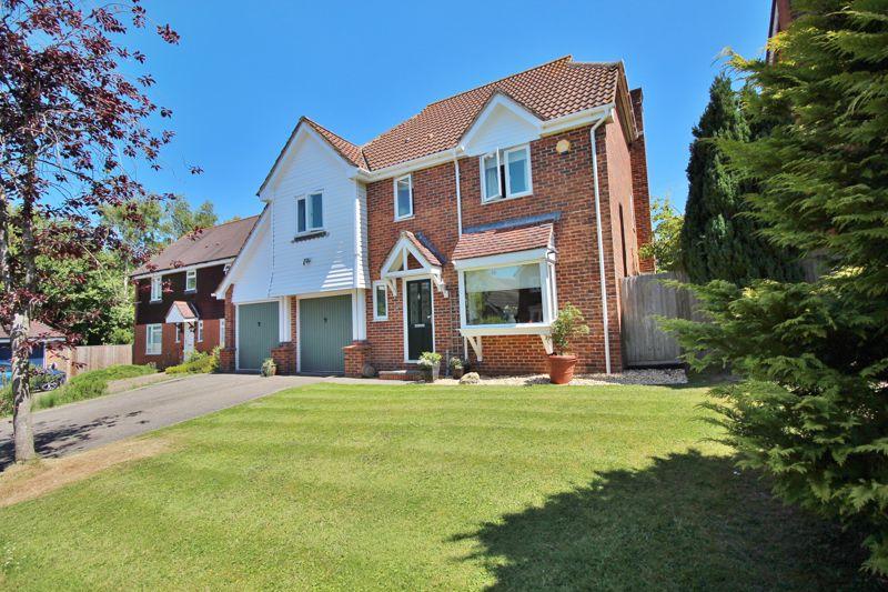 Old Wardsdown, Flimwell 4 bed detached house - £600,000