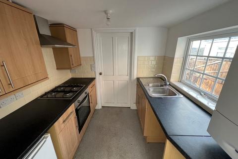 3 bedroom semi-detached house for sale - 82 Grosvenor Road, Lower Gornal, Dudley, DY3 2PR