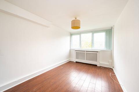 2 bedroom flat for sale - Hedingham Close, Islington, London, N1
