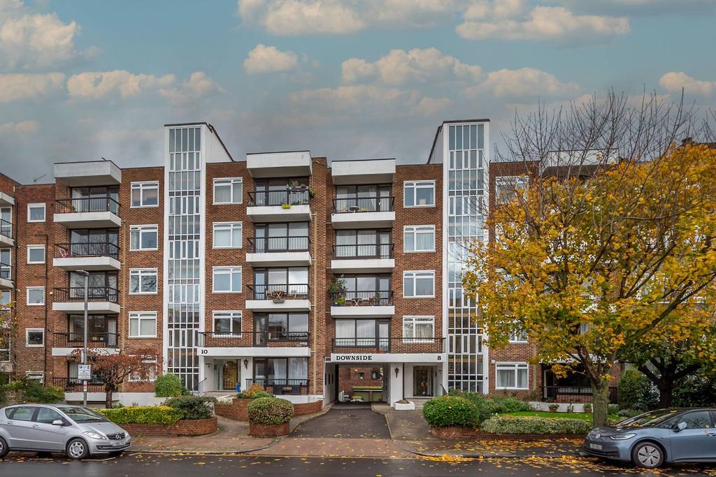 St Johns Avenue, Putney, London, SW15 Garage £156 pcm (£36 pw)