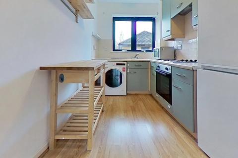 2 bedroom flat to rent, Mavisbank Gardens, Glasgow, G51