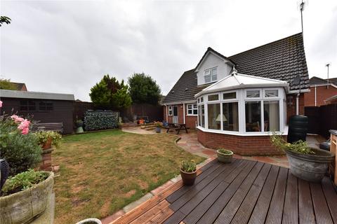 3 bedroom detached house for sale, Warreners Reach, Lakenheath, Brandon, Suffolk, IP27