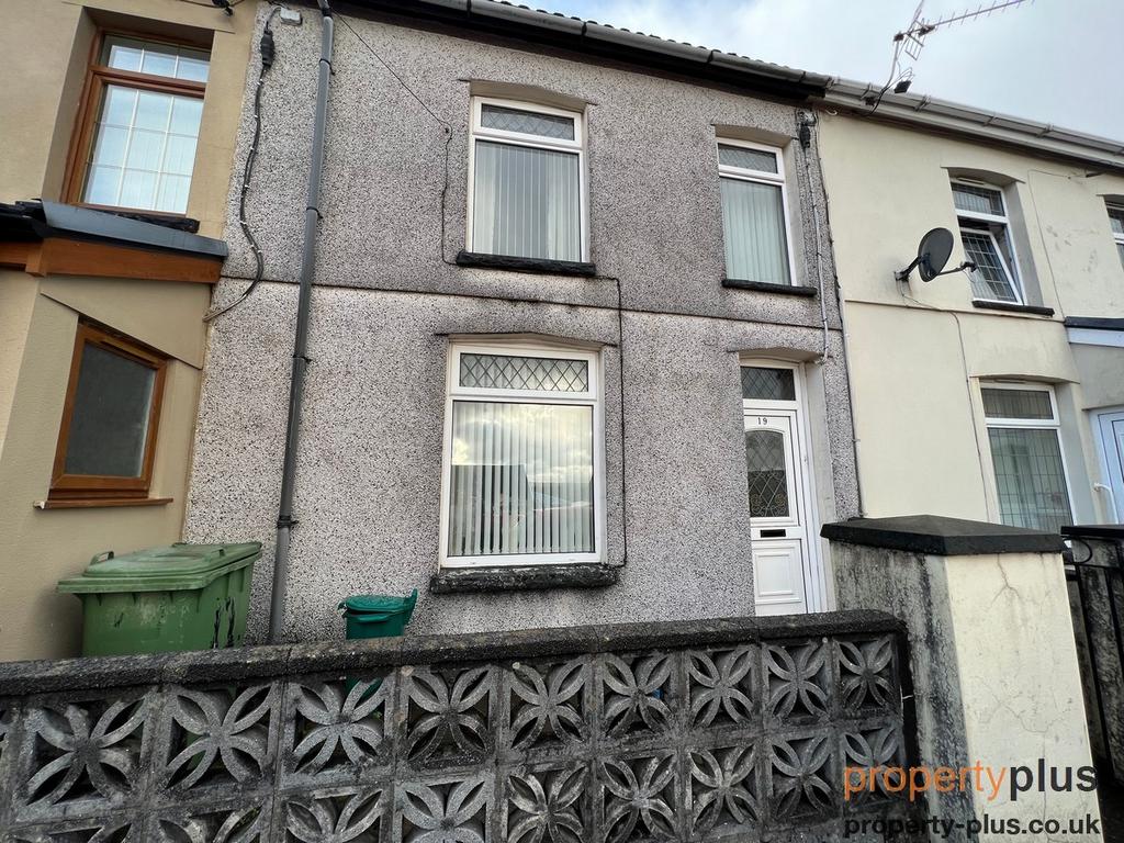 Rhys Street Edmondstown Tonypandy 2 bed terraced house £79,950