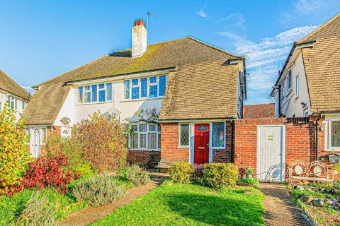 41 Barnes End, New Malden, KT3 6PB
