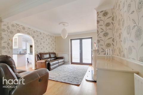 191 Ferry Road, Hullbridge, Hockley, SS5 6JY