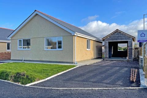 2 bedroom bungalow for sale, Bungalow At Cae'r Eglwys, Llanrug, Caernarfon, LL55