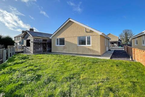 2 bedroom bungalow for sale, Bungalow At Cae'r Eglwys, Llanrug, Caernarfon, LL55