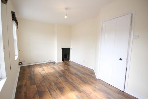 2 bedroom house to rent, Chapel House Street, Canary Wharf, E14