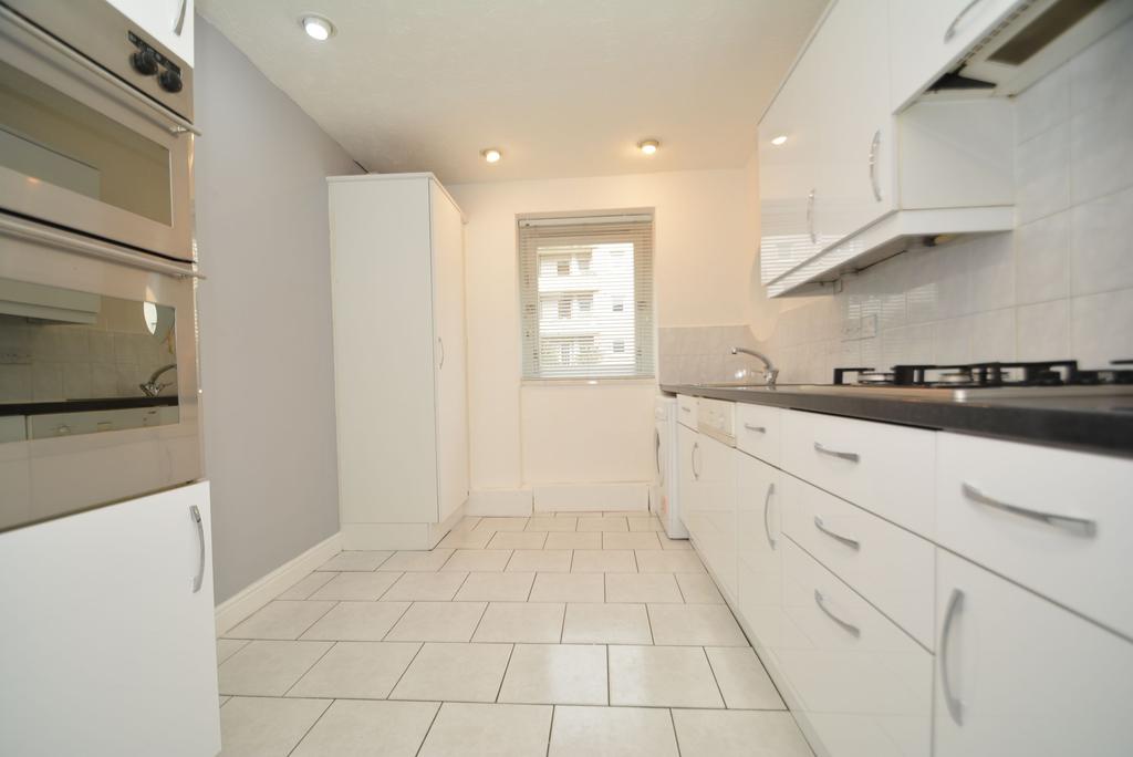 1/1 7 Thornwood Road, GLASGOW, G11 7RA 3 bed flat £155,000