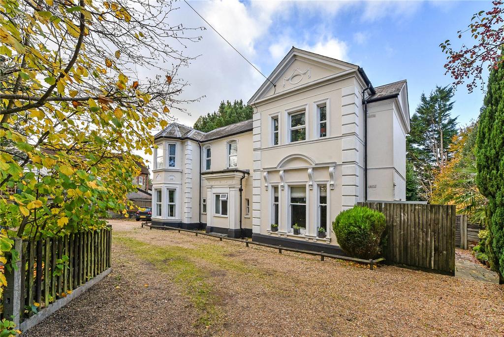 London Road, Hill Brow, Liss, Hampshire 1 bed flat for sale £185,000