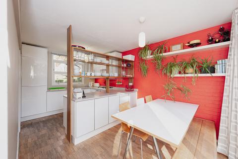 36 Westfield, Ashtead, KT21 1RH