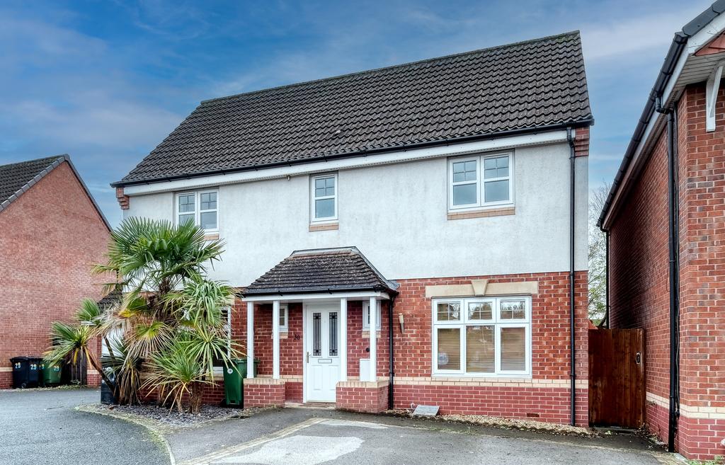 Matchborough Jackfield Close, Matchborough East... 4 bed detached house - £365,000