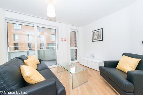 2 bedroom apartment to rent - Ivy Point, No 1 The Plaza, Bow E3