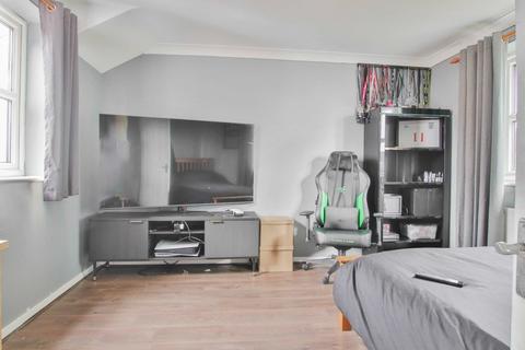 31 Eldon Drive, Preston, Hull, HU12 8XH