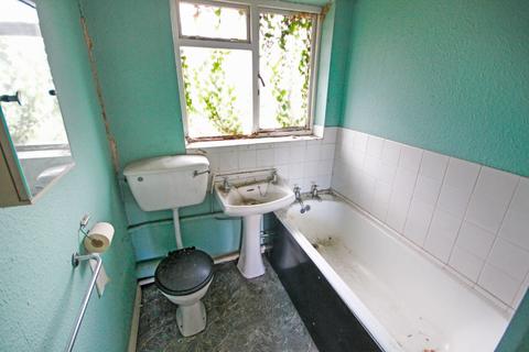 4 High Point, London, SE9 3NZ