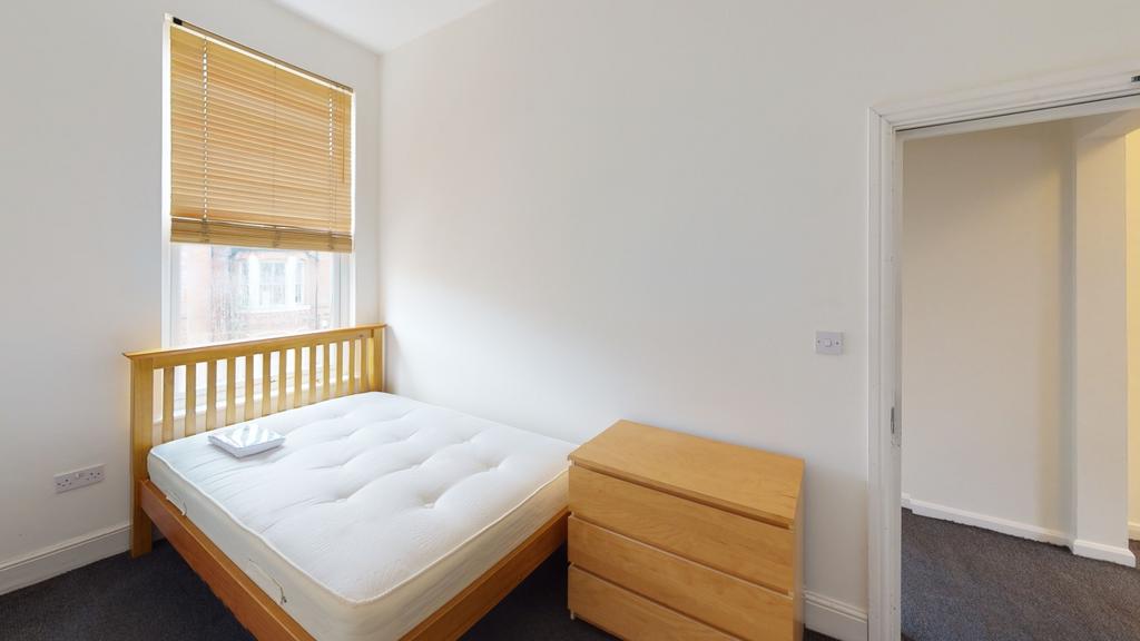 48-Burns-Street-Bedroom(9)