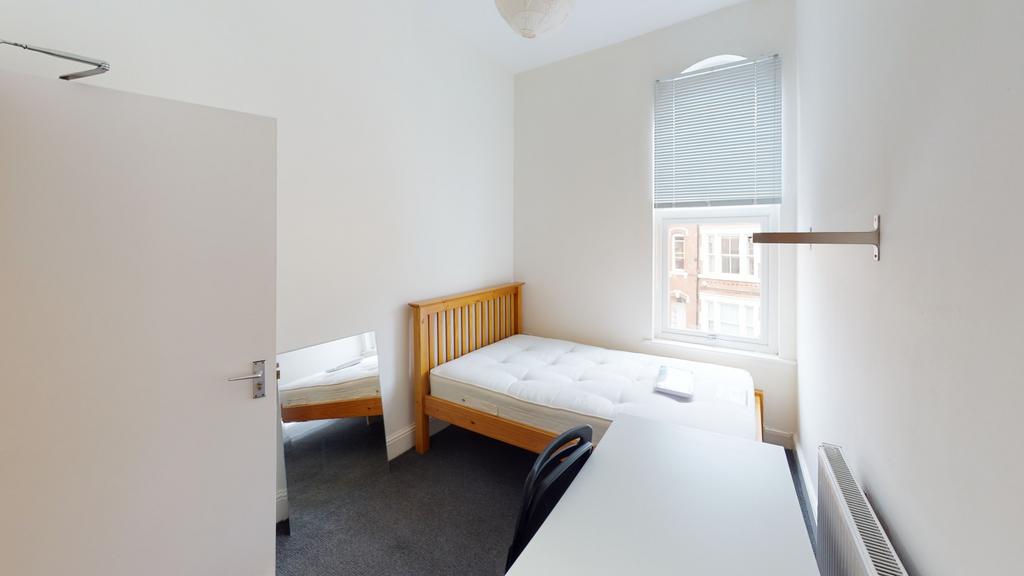 48-Burns-Street-Bedroom(10)