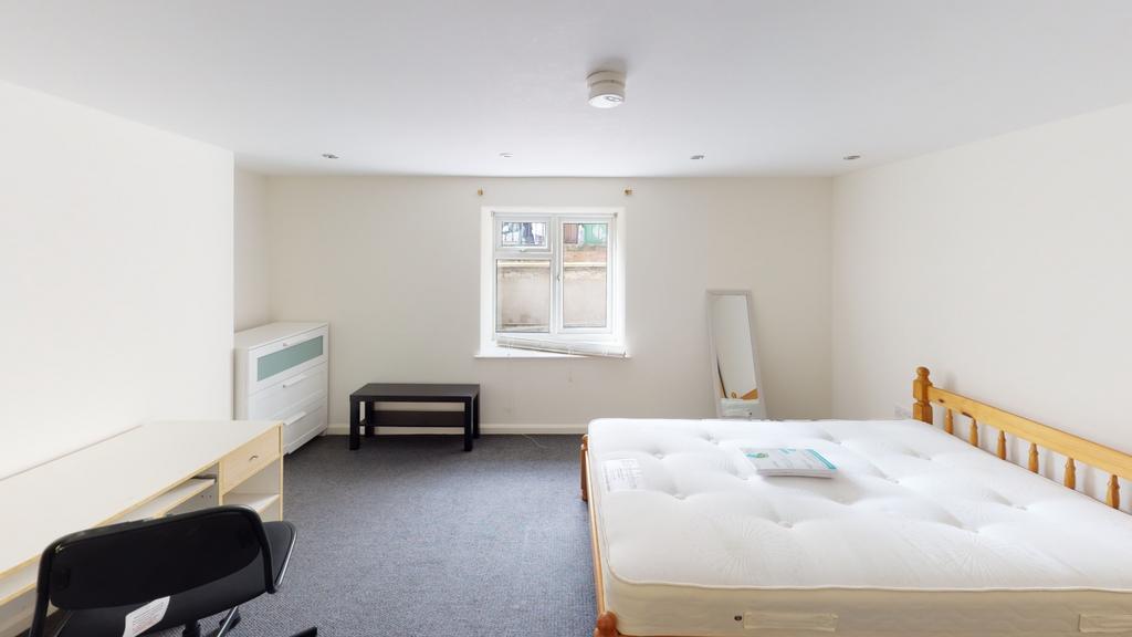 48-Burns-Street-Bedroom(2)