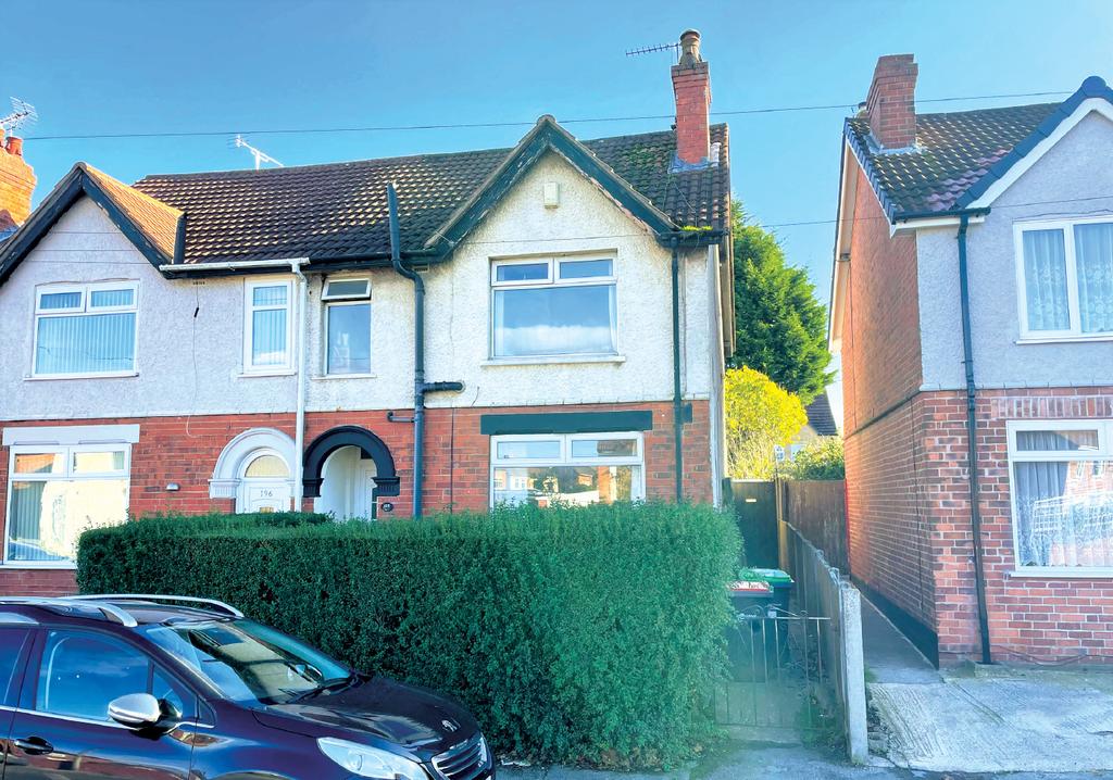 198 Alfreton Road, SuttoninAshfield, Nottinghamshire 3 bed semi