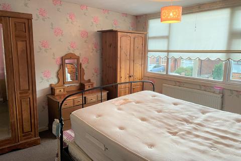 3 bedroom bungalow for sale - 16 Bold Street Pemberton, Wigan