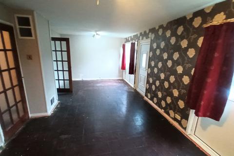3 bedroom end of terrace house for sale - 7 Louise Close, Rochdale, Lancashire