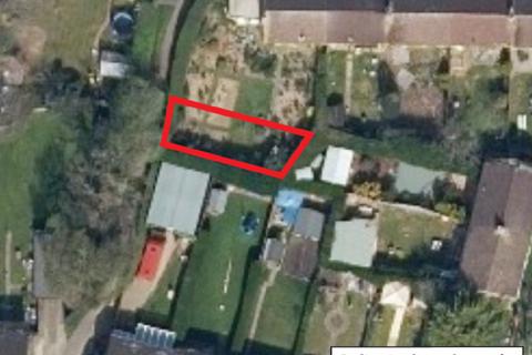 Land for sale - Land to the Rear of 8 Birds Close, Welwyn Garden City, Hertfordshire