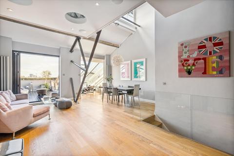 3 bedroom flat for sale, The Power House, London, W4
