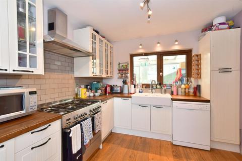 4 bedroom semi-detached house for sale - Lyminster Avenue, Brighton, East Sussex