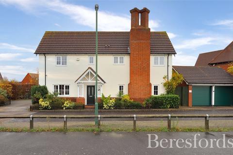 4 bedroom detached house for sale - Clunford Place, Springfield, CM1