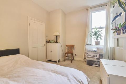 104 Tynemouth Road, Mitcham, CR4 2BP