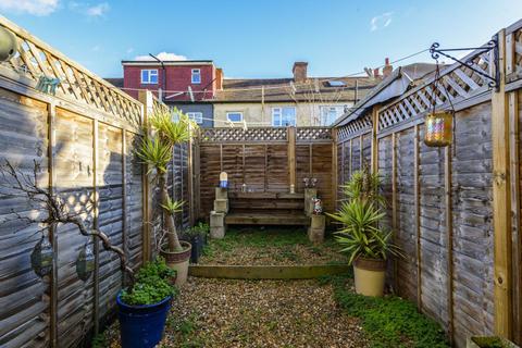 104 Tynemouth Road, Mitcham, CR4 2BP