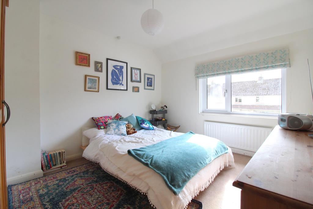 BEDROOM 1 (Photo 1)