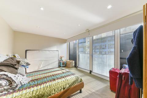 1 bedroom flat for sale, Baltic Apartments, London, E16