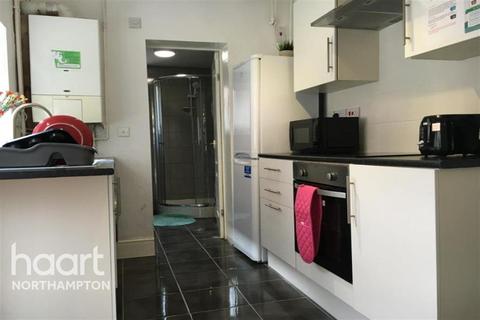 3 bedroom terraced house to rent - Alcombe Rd