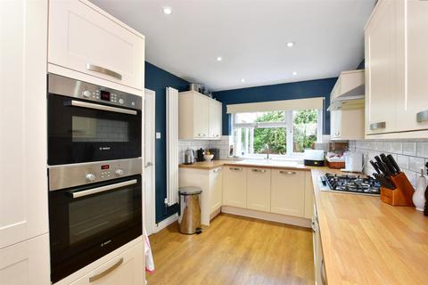 3 bedroom detached house for sale - Henwoods Crescent, Pembury, Tunbridge Wells, Kent