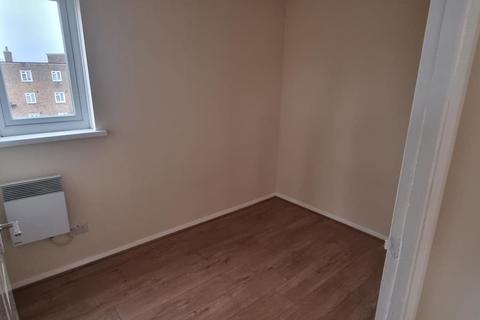 1 bedroom flat to rent - Chaffinch Close, Edmonton, N9