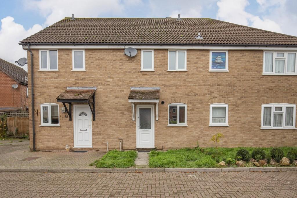 Thorpe Drive, Attleborough 2 bed terraced house - £750 pcm (£173 pw)