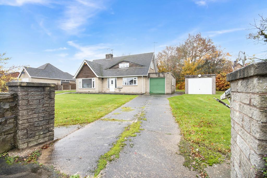 Rackford Road, North Anston 3 bed chalet for sale £350,000