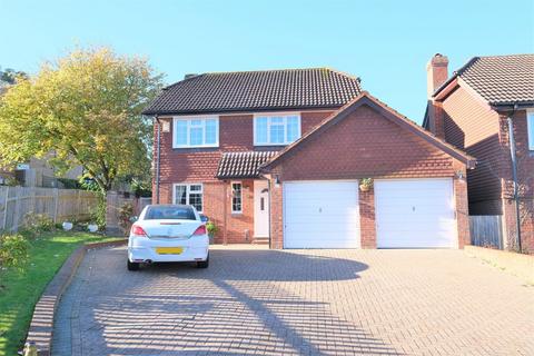 4 bedroom detached house for sale - Warnford Road, Orpington