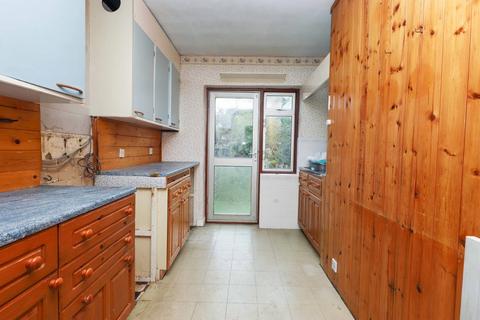 21 Rushdene Road, Pinner, HA5 1SW