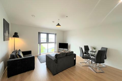 2 bedroom apartment to rent, Victoria Riverside