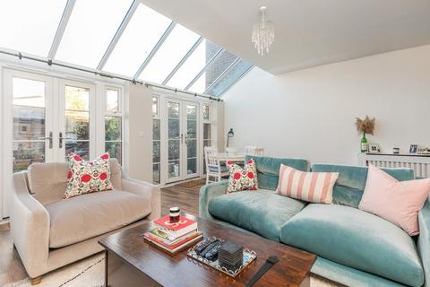 75 Manor Road, Winchester, SO22 5SG