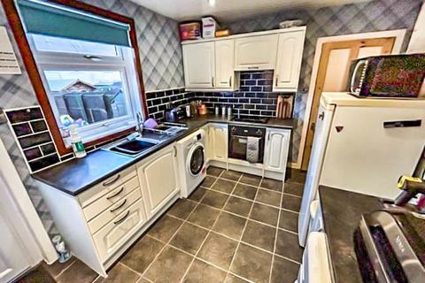 3 bedroom terraced house for sale - Bighty Avenue, Woodside, Glenrothes
