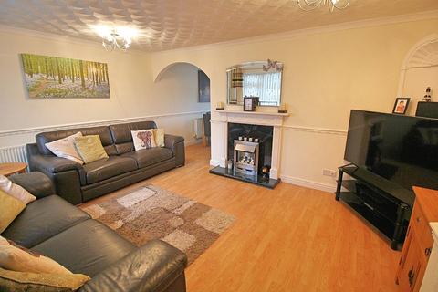 4 bedroom semi-detached house for sale - Amesbury Road, Wigston