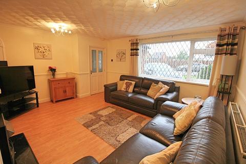 4 bedroom semi-detached house for sale - Amesbury Road, Wigston