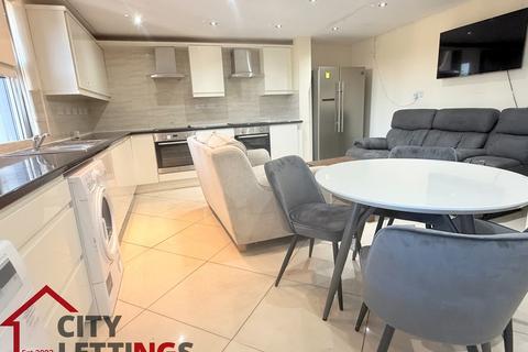 8 bedroom flat to rent, Ilkeston Road, Nottingham