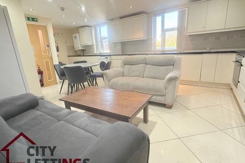 8 bedroom flat to rent, Ilkeston Road, Nottingham